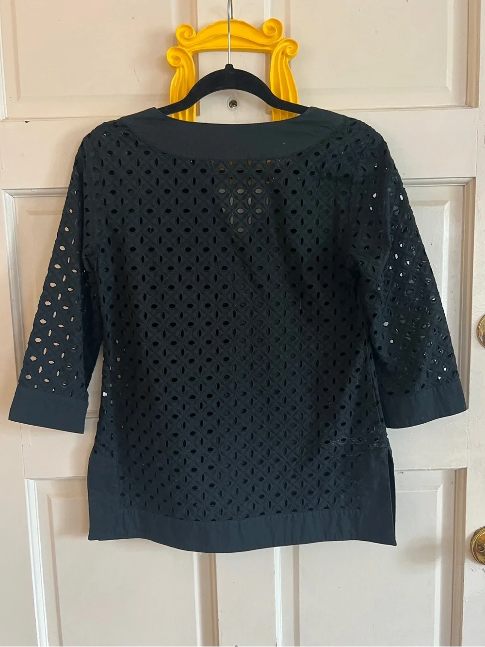Michael Kors Black V-neck Eyelet Tunic Pullover Top Cover up / Size 4P / Cotton